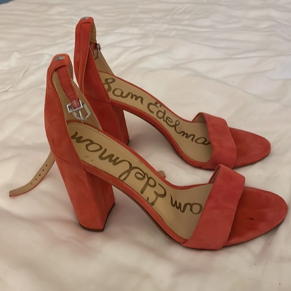 Sam Edelman size 9 suede salmon strappy heels - Picture 2 of 4